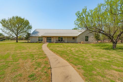 701 Heritage Way, Stephenville, TX, 76401-9302 | Card Image