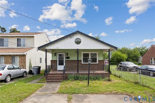 1006 Easterly Ave, Hampton, VA, 23669-2743 | Card Image