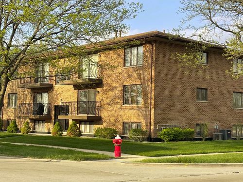 1n-8659 Meade Avenue, Burbank, IL, 60459 | Card Image