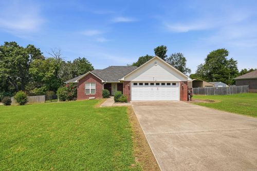 6 Cedar Knoll Loop, Greenbrier, AR, 72058-9386 | Card Image