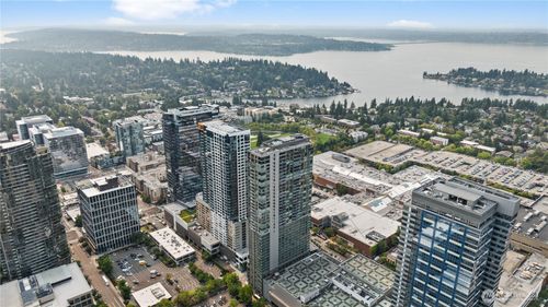 unit-2305-650 Bellevue Way Ne, Bellevue, WA, 98004-5052 | Card Image