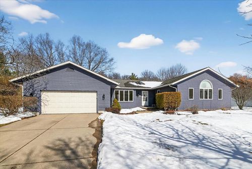 7402 Longmeadow Road, MADISON, WI, 53717 | Card Image