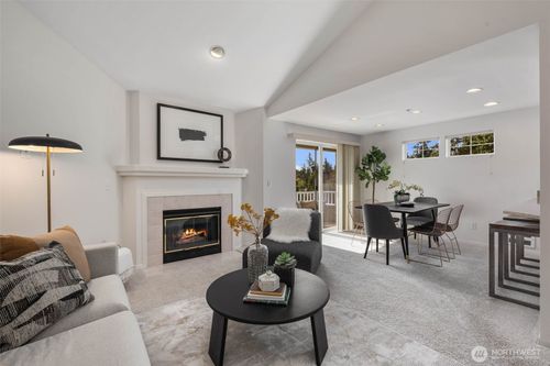 apt-202-7207 210th St Sw, Edmonds, WA, 98026-7273 | Card Image