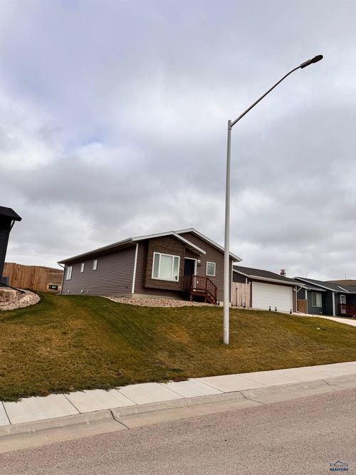 1123 Farlow Ave, Rapid city, SD, 57701-0840 | Card Image