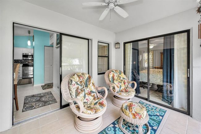 APT-200J - 300 S Florida Ave, Condo with 2 bedrooms, 2 bathrooms and null parking in TARPON SPRINGS FL | Image 38