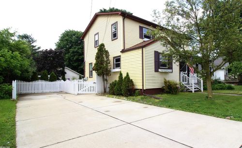 31080 Clark St, New Haven, MI, 48048-1900 | Card Image