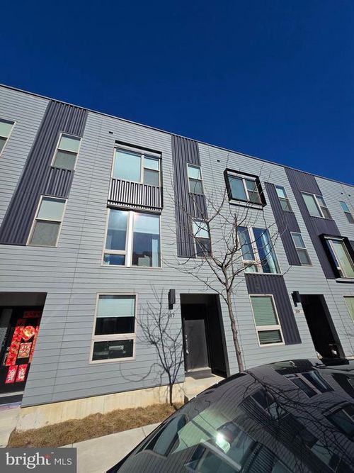 264-3117 Beachview Ln, PHILADELPHIA, PA, 19125-4367 | Card Image