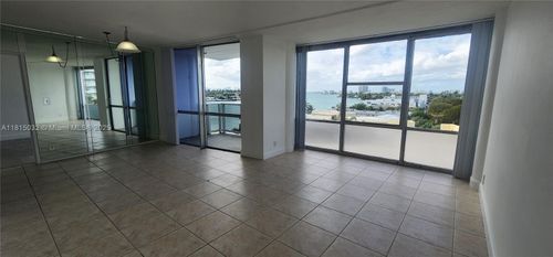 apt-521-900 Bay Dr, Miami Beach, FL, 33141-5631 | Card Image