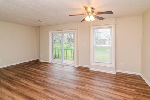 40-1310 Louisville Rd, Frankfort, KY, 40601-4062 | Card Image