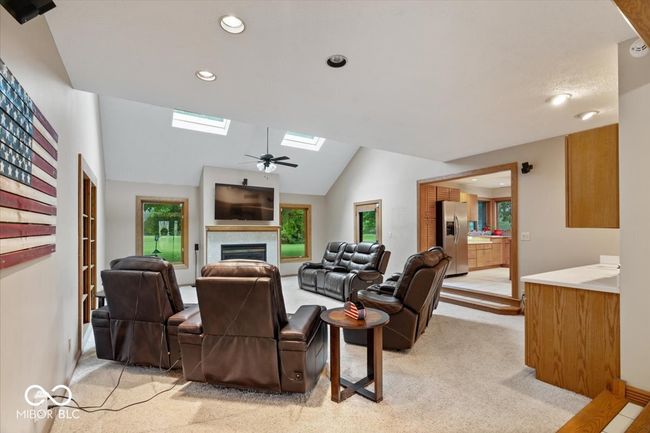 5298 Royal Troon Way, House other with 3 bedrooms, 3 bathrooms and null parking in Avon IN | Image 6