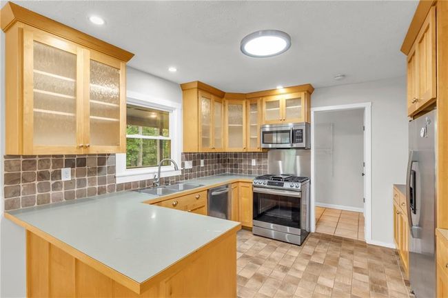 141 Muddy River Rd, House other with 4 bedrooms, 3 bathrooms and null parking in lawrenceville GA | Image 6