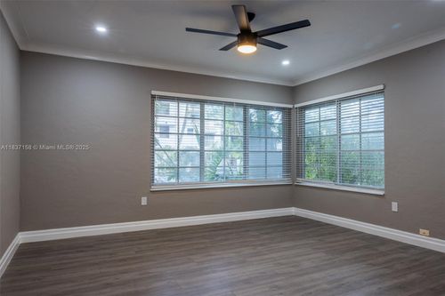 apt-5-1611 Euclid Ave, Miami Beach, FL, 33139-7763 | Card Image