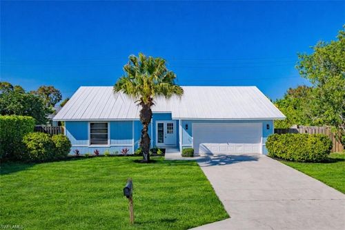 1337 N Alhambra Cir, NAPLES, FL, 34103-3291 | Card Image