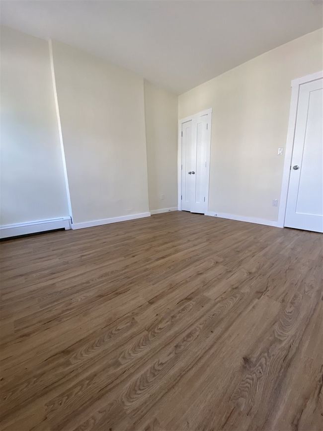 1 - 12 15 Th St, House other with 2 bedrooms, 1 bathrooms and null parking in Bayonne NJ | Image 7