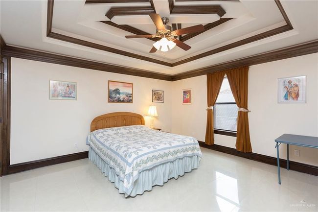 3101 Page Ave, House other with 4 bedrooms, 4 bathrooms and 2 parking in Edinburg TX | Image 19