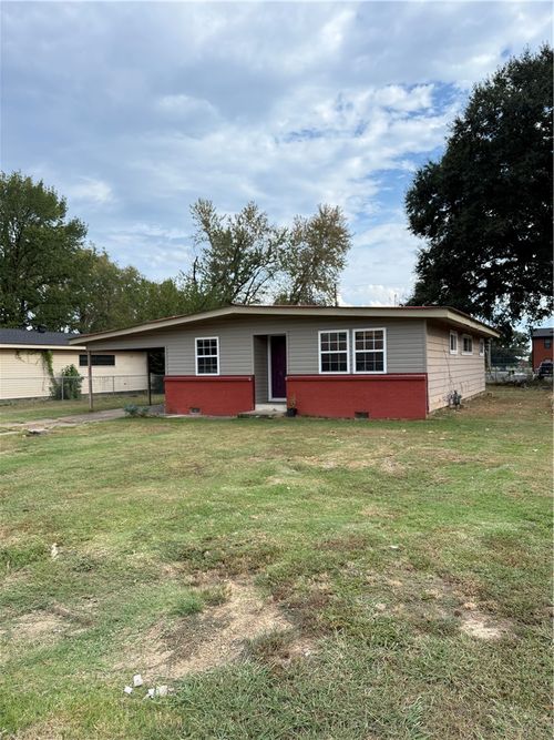 912 E F Street, Russellville, AR, 72801 | Card Image