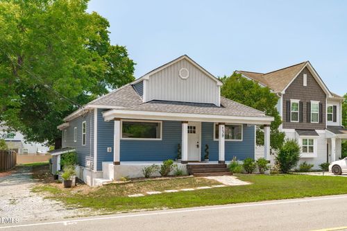 139 Bridge St, Fuquay Varina, NC, 27526-1801 | Card Image