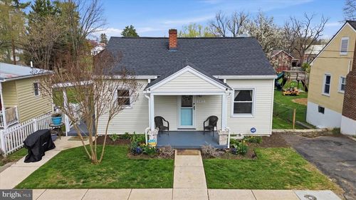 107 W Antietam St, SHARPSBURG, MD, 21782-1759 | Card Image