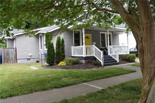 1316 W 39th St, Norfolk, VA, 23508-2337 | Card Image