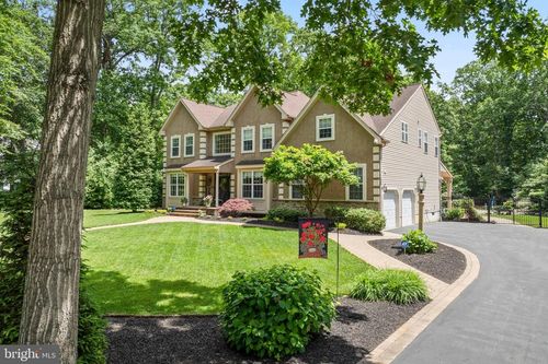 33 Waterview Dr, PILESGROVE, NJ, 08098-2648 | Card Image