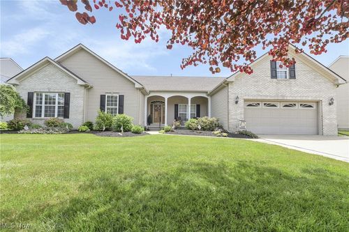 37325 Sugar Creek Lane, North Ridgeville, OH, 44039 | Card Image