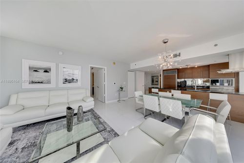 apt-4710-495 Brickell Ave, Miami, FL, 33131-2872 | Card Image