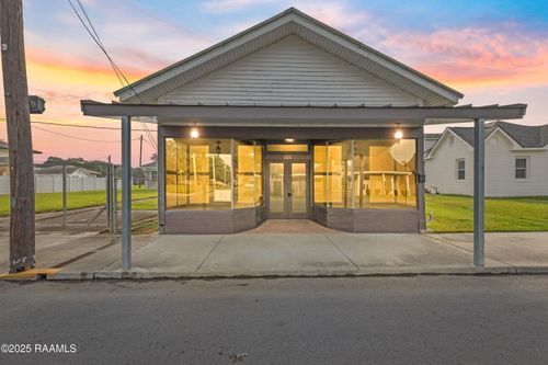 321 S Main St, Saint Martinville, LA, 70582-4509 | Card Image