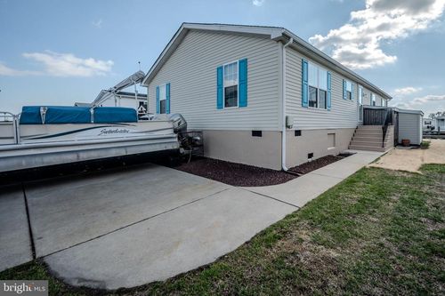 26217 Cove Dr, MILLSBORO, DE, 19966-6581 | Card Image