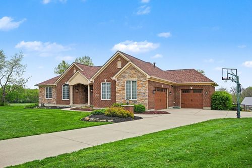 2701 Sunchase Blvd, Burlington, KY, 41005-8716 | Card Image