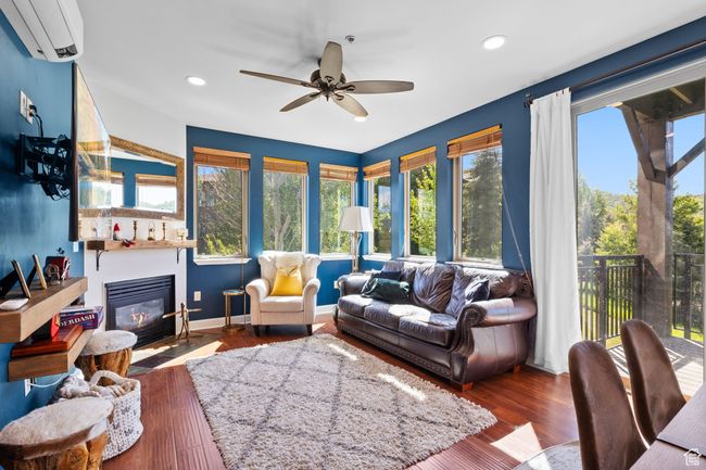 Gas fireplace | Image 4