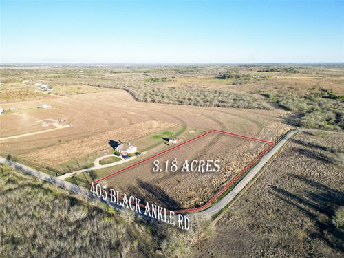 405 Black Ankle Rd, Lockhart, TX, 78644 | Card Image
