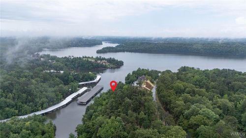 8151 Peninsula Dr, Tuscaloosa, AL, 35406-1154 | Card Image