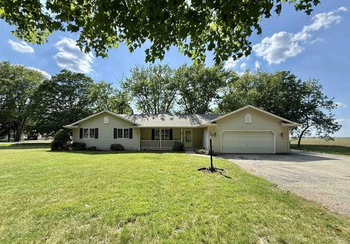 2450 Lathers Rd, Beloit, WI, 53511-1960 | Card Image