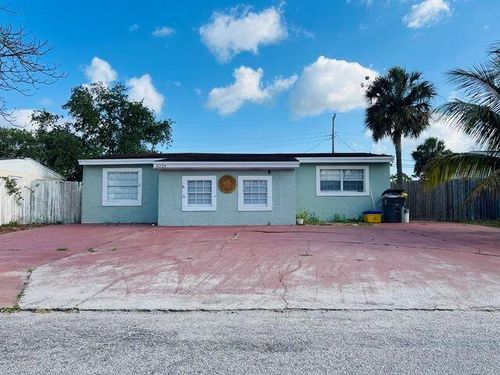 4219 N Browning Dr, West Palm Beach, FL, 33406-2915 | Card Image