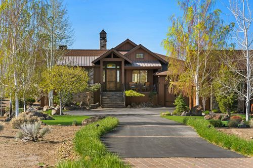 15887 Sw Brasada Ranch Rd, Powell Butte, OR, 97753-0432 | Card Image