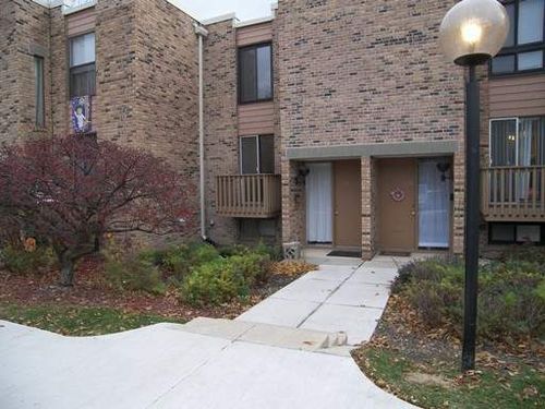 1537 Sycamore Pl, Schaumburg, IL, 60173-4107 | Card Image