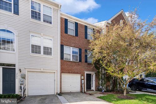 10-7704 English Oak Cir, ELKRIDGE, MD, 21075-6572 | Card Image