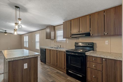 350 2nd St, Point, TX, 75472-5502 | Card Image