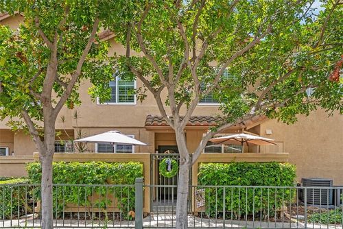 4 Destiny Way, Aliso Viejo, CA, 92656-3390 | Card Image