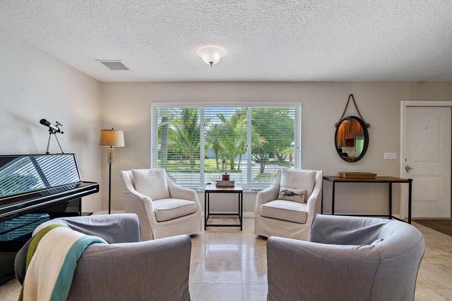 356 Mars Ave, House other with 3 bedrooms, 3 bathrooms and null parking in Tequesta FL | Image 9