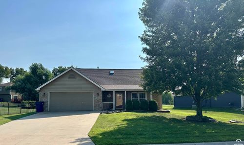 1512 Acorn St, Eudora, KS, 66025-9217 | Card Image
