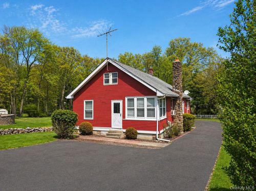 107 Western Highway, Clarkstown, NY, 10994 | Card Image