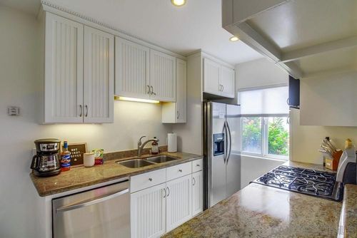 5-5059 Niagara Ave, San Diego, CA, 92107-2909 | Card Image