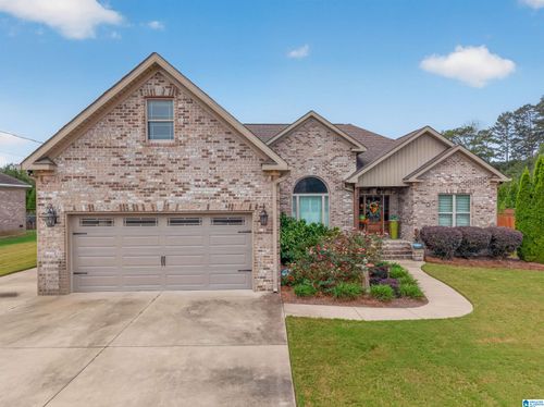 255 Cottonwood Cir, Gadsden, AL, 35901-9151 | Card Image