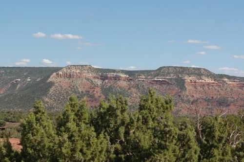 18 Mesquite Ln, Newkirk, NM, 88431 | Card Image