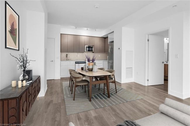 3207 - 2916 7 Highway, House attached with 2 bedrooms, 2 bathrooms and 1 parking in Vaughan ON | Image 5