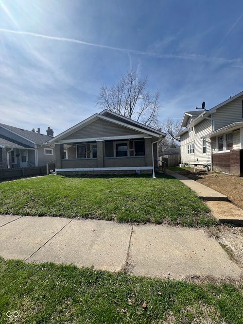 896 N Gladstone Ave, Indianapolis, IN, 46201-2675 | Card Image