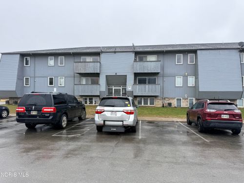 apt-h135-6201 Garden Rd, Maumee, OH, 43537-1525 | Card Image