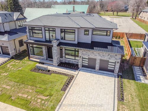 310 Tuck Dr, Burlington, ON, L7L2R3 | Card Image