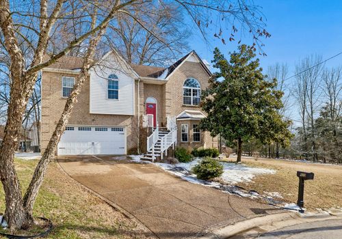 609 Waterford Ct, Antioch, TN, 37013-2573 | Card Image